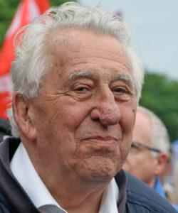 Krenz 3 - Wer aber ist die Partei? - Berlin, DKP, Egon Krenz, Erich Schaffner, Georg Klemp, Gina Pietsch, Hartmut König, KPD, Patrik Köbele, SED, UZ-Friedenstage 2026 - Die letzte Seite